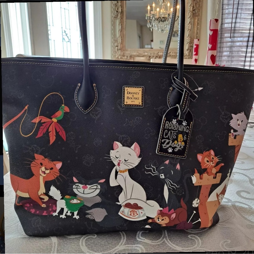 Dooney and Bourke cats the aristocats kitties black tote shoulder bag rare